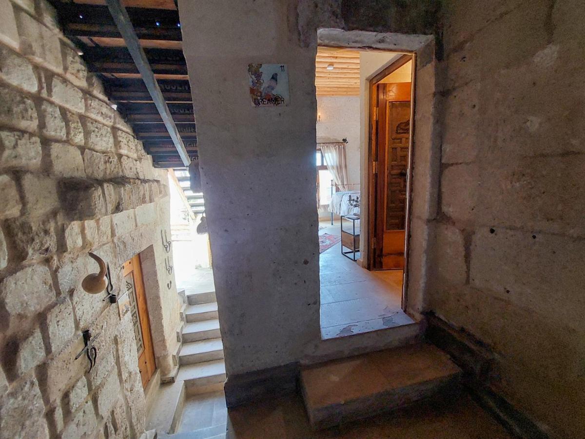 Pigeon Hotel Cappadocia Uchisar Exterior photo
